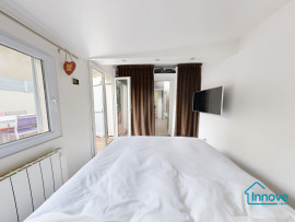 
                                                                                        Vente
                                                                                         Maison atypique au charme de villégiature - Garches