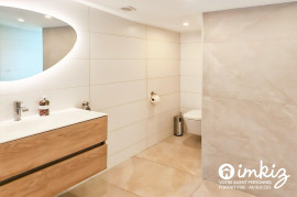 
                                                                                        Vente
                                                                                         Maison atypique, luminosité + piscine