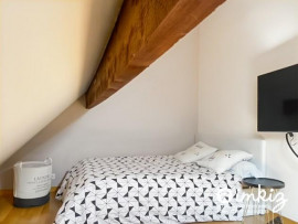 Vente
Maison atypique rénovée dans un quartier calme