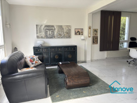 
                                                                                        Vente
                                                                                         Maison avec dépendance aménagée