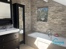 
                                                                                        Vente
                                                                                         Maison avec dépendance aménagée