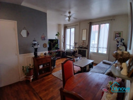 
                                                                                        Vente
                                                                                         Maison avec potentiel d'agrandissement