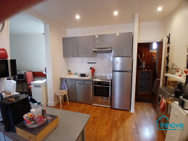 
                                                                                        Vente
                                                                                         Maison avec potentiel d'agrandissement