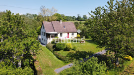 
                                                                                        Vente
                                                                                         MAISON AVEC VIE DE PLAIN PIED - 10MN DE SAINT-LO