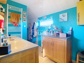 
                                                                                        Vente
                                                                                         Maison avec vie de plain-pied à vendre à Saint-Fromond
