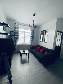 
                                                                                        Colocation
                                                                                         Maison calme pour étudiants