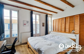 Vente
Maison centre ville avec cour interieur