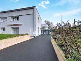 
                                                                                        Vente
                                                                                         Maison centre ville de Saint-Lô 3 chambres  -529 m2 de terra