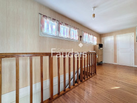 
                                                                                        Vente
                                                                                         Maison centre ville de Saint-Lô 3 chambres  -529 m2 de terra