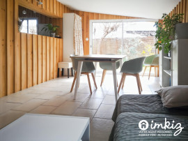 
                                                                                        Vente
                                                                                         Maison chaleureuse 3 pièces