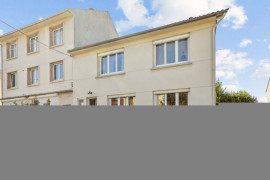 
                                                                                        Colocation
                                                                                         Maison - Chambre 10.34m² - Villejuif - 940€/mois CC