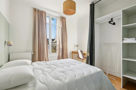 
                                                                                        Colocation
                                                                                         Maison - Chambre 11m² - Colombes - 920€/mois CC