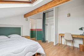 
                                                                                        Colocation
                                                                                         Maison - Chambre 9.2m² - Villejuif - 887€/mois CC