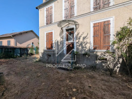 
                                                                                        Vente
                                                                                         Maison charmante à rénover à La Varenne Saint-Hilaire