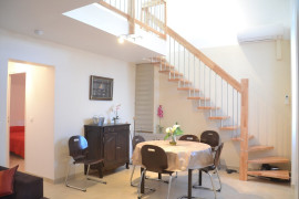 
                                                                                        Location
                                                                                         Maison Coin Joli