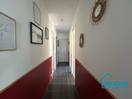 
                                                                                        Vente
                                                                                         Maison confortable de plain-pied – 120 m² – 4 chambres –