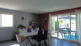 
                                                                                        Vente
                                                                                         Maison confortable de plain-pied – 120 m² – 4 chambres –