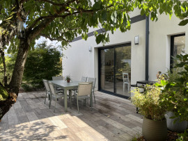 Vente
Maison contemporaine 120m2 Quartier Chemin long