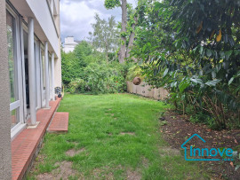 
                                                                                        Location
                                                                                         Maison contemporaine 6 chambres dans une impasse privée