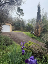 
                                                                                        Vente
                                                                                         MAISON CONTEMPORAINE
