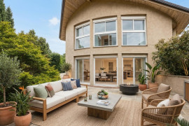 
                                                                                        Vente
                                                                                         Maison d architecte de 7 pièces avec grand terrain