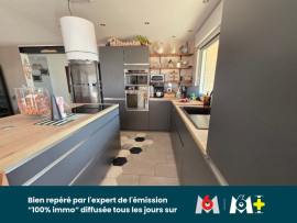 
                                                                                        Vente
                                                                                         MAISON D ARCHITECTE DE PLAIN PIED - FORT POTENTIEL D EVOLUTION SUR TERRAIN DIVISIBLE
