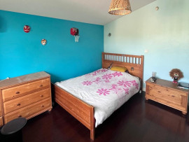 
                                                                                        Vente
                                                                                         Maison d architecte d'exception avec piscine