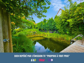 
                                                                                        Vente
                                                                                         Maison d’artiste avec piscine naturelle, sauna et dépendance – 12 ares – Algolsheim