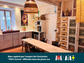 
                                                                                        Vente
                                                                                         Maison d’exception face a la cité de Carcassonne avec SPA
