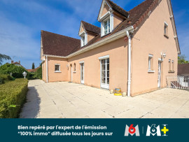
                                                                                        Vente
                                                                                         maison d'architecte 220 m² à Bessay sur Allier
