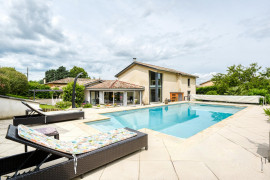 Vente
Maison d'architecte 4 chambres avec piscine