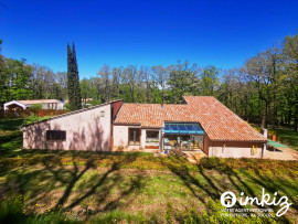 
                                                                                        Vente
                                                                                         Maison d'architecte contemporaine