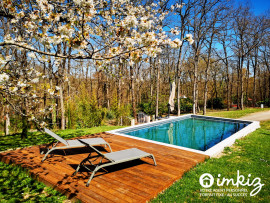 
                                                                                        Vente
                                                                                         Maison d'architecte contemporaine
