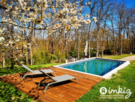 
                                                                                        Vente
                                                                                         Maison d'architecte contemporaine