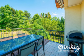 
                                                                                        Vente
                                                                                         Maison de 117m² sur terrain arboré de 2500m²