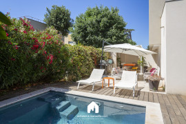 
                                                                                        Vente
                                                                                         Maison de 120 m2 T4 avec piscine et Jardin