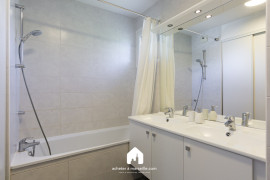 
                                                                                        Vente
                                                                                         Maison de 120 m2 T4 avec piscine et Jardin
