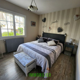 
                                                                                        Vente
                                                                                         Maison de 125m² avec Piscine