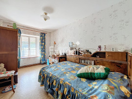 
                                                                                        Vente
                                                                                         Maison de 126 m2 à Saint-Georges Montcocq, aux portes de Sai