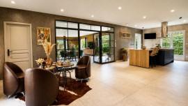 
                                                                                        Vente
                                                                                         Maison de 235m² garage double et terrain de 1500m²