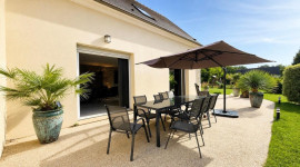 
                                                                                        Vente
                                                                                         Maison de 235m² garage double et terrain de 1500m²
