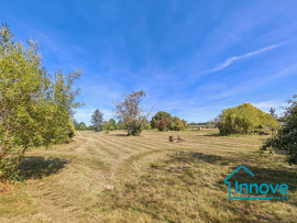 
                                                                                        Vente
                                                                                         Maison de 280 m², avec deux logements communicants