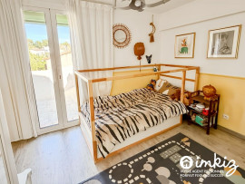 
                                                                                        Vente
                                                                                         Maison de 3 chambres + piscine + garage