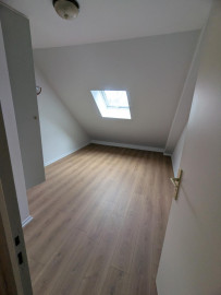 
                                                                                        Location
                                                                                         Maison de bourg, cuisine et peinture refait à neuf