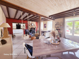 
                                                                                        Vente
                                                                                         Maison de caractère à Bransat ( 03 )