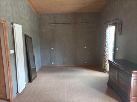 
                                                                                        Vente
                                                                                         Maison de caractère avec piscine