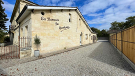 
                                                                                        Vente
                                                                                         Maison de caractère avec salle de réception