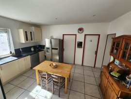
                                                                                        Vente
                                                                                         Maison de caractère — rénovée, aucun travaux !