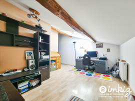 
                                                                                        Vente
                                                                                         Maison de caractère — rénovée, aucun travaux !