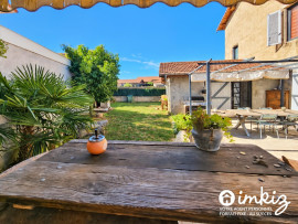 
                                                                                        Vente
                                                                                         Maison de caractère — rénovée, aucun travaux !